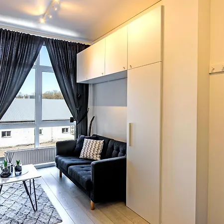 Apartment Near Bus Station *
