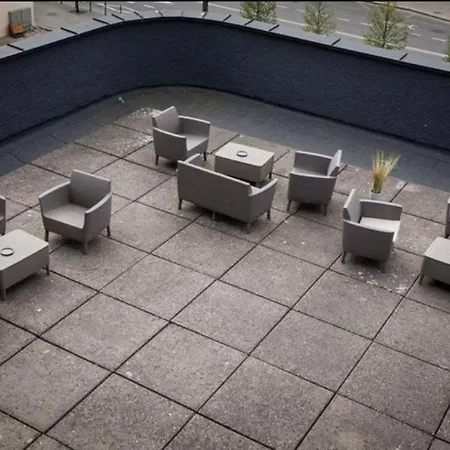 Near Bus Station Apartamento Kaunas