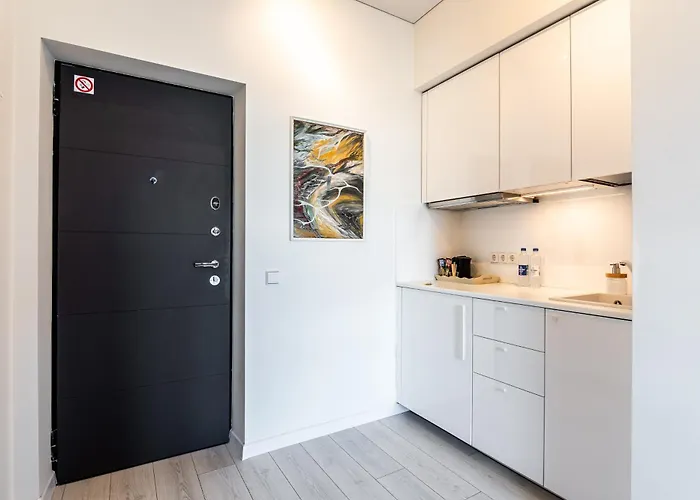 아파트 Near Bus Station *